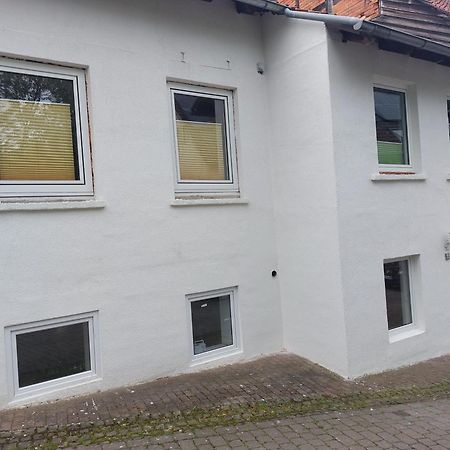 Willkommen In Dem Luftkurort Und Kaesestadt Nieheim Rennstrecke 4Km Entfernt Fewo1 Exterior photo