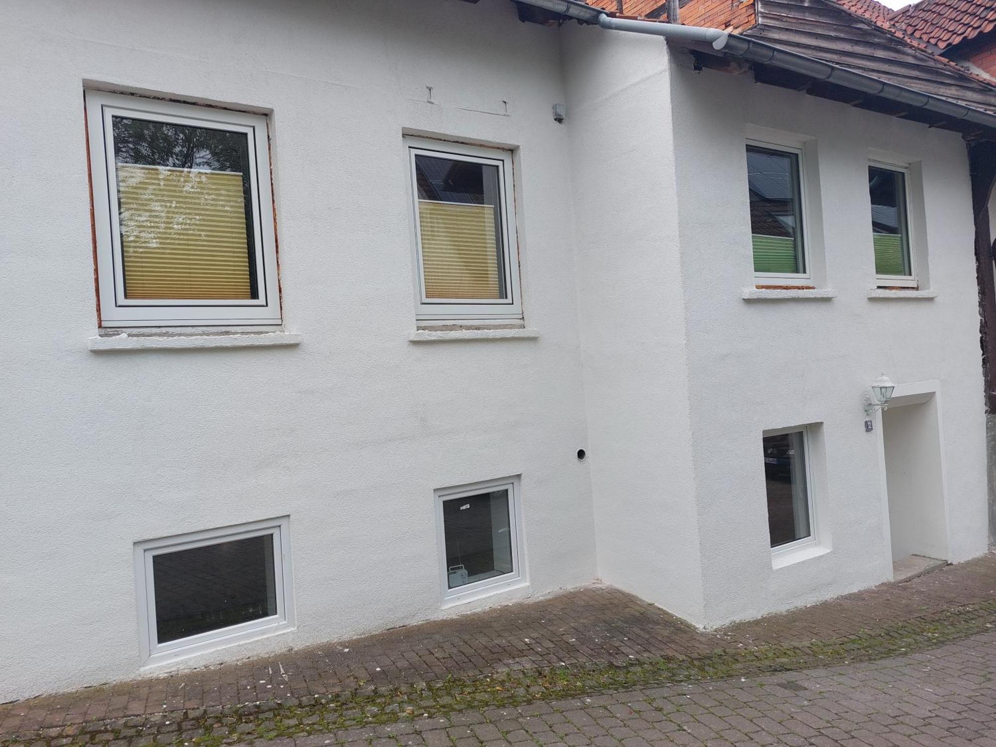 Willkommen In Dem Luftkurort Und Kaesestadt Nieheim Rennstrecke 4Km Entfernt Fewo1 Exterior photo